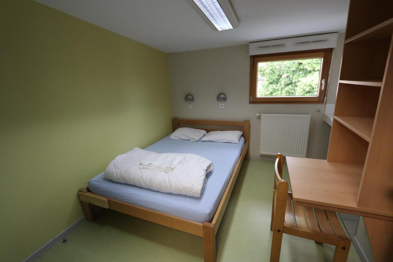Auberge De Jeunesse Hi Pontarlier Luaran gambar