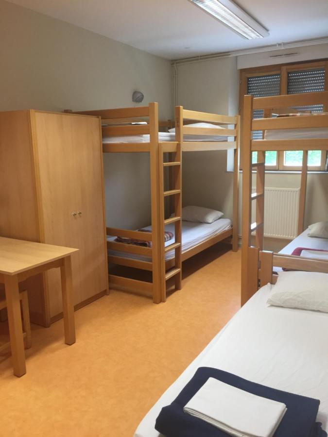 Auberge De Jeunesse Hi Pontarlier Luaran gambar